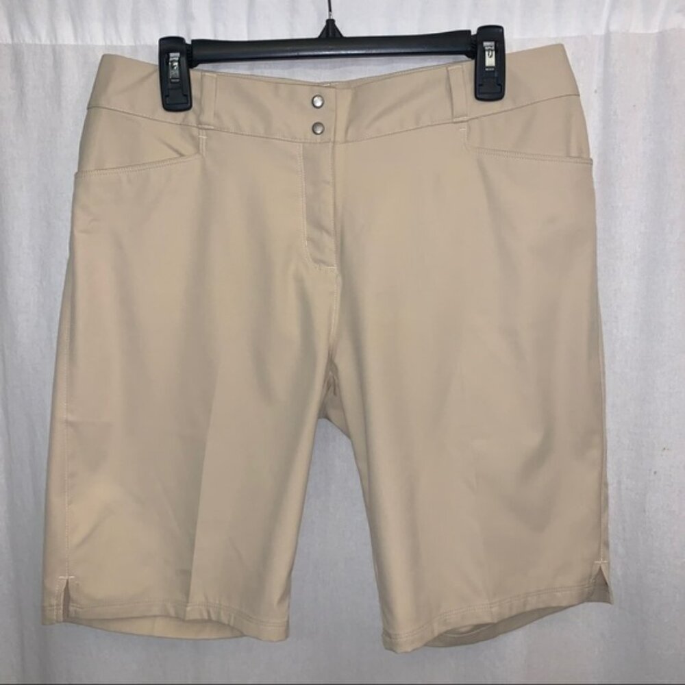 ADIDAS Women’s Golf Shorts Size 12 NWT